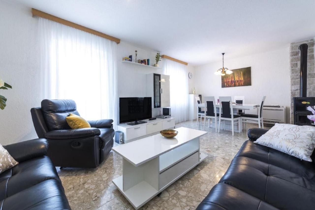 Holiday Home Swiss Cavtat Bagian luar foto