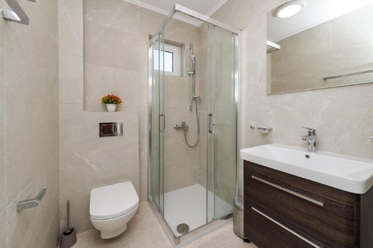 Holiday Home Swiss Cavtat Bagian luar foto
